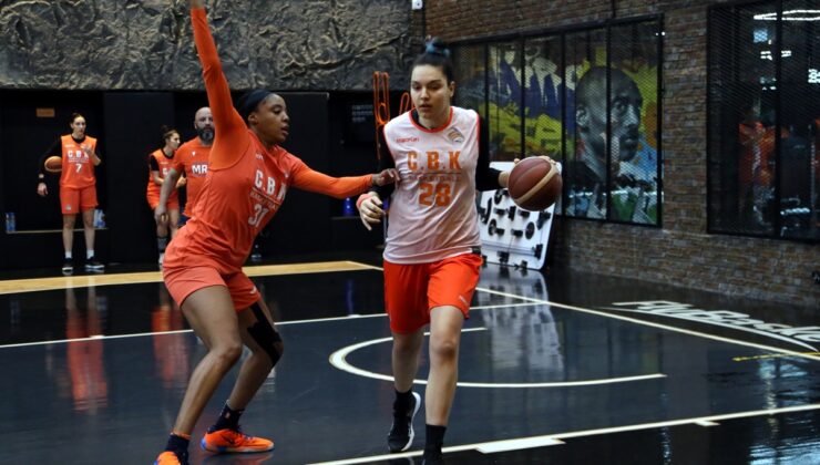 Çukurova, çift idmanla hazırlanıyor