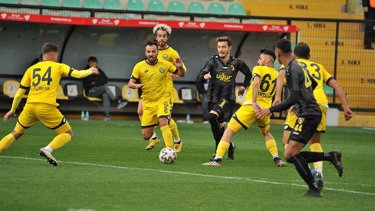 Tarsus 1 puanı 90’da aldı: 2-2