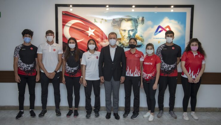 Milli Sporculardan Başkan Seçer’e 19 Mayıs ziyareti