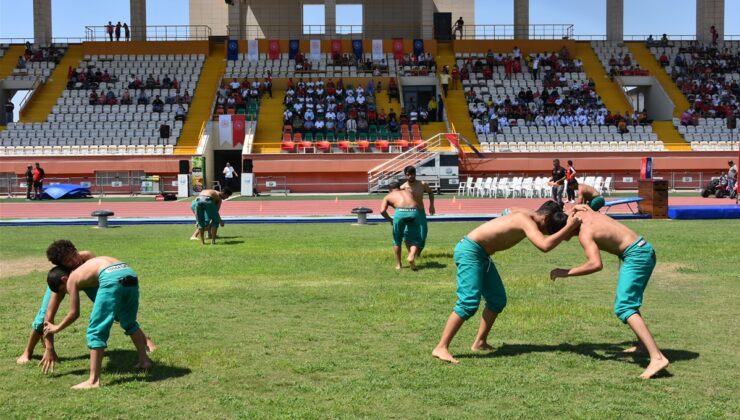 Mersin’de Spor Okulları açıldı