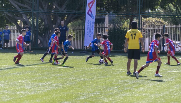 Atatürk’ü Anma Futbol Turnuvası başladı