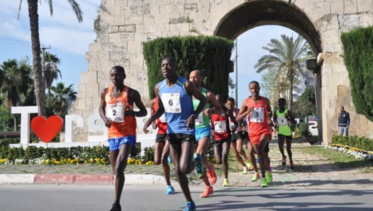 Tarsus Yarı Maratonu’na sayılı günler kaldı