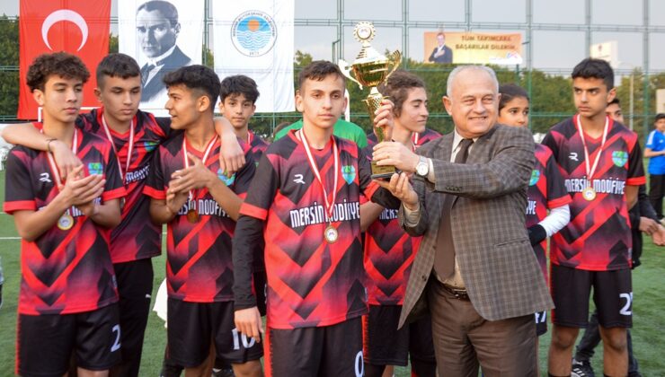 17 Mart Futbol Turnuvası sona erdi