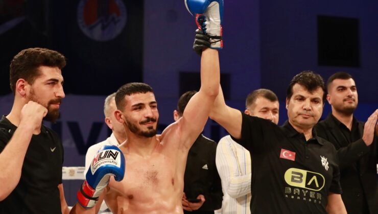 ‘Demir Yumruk’ rakibini bayılttı